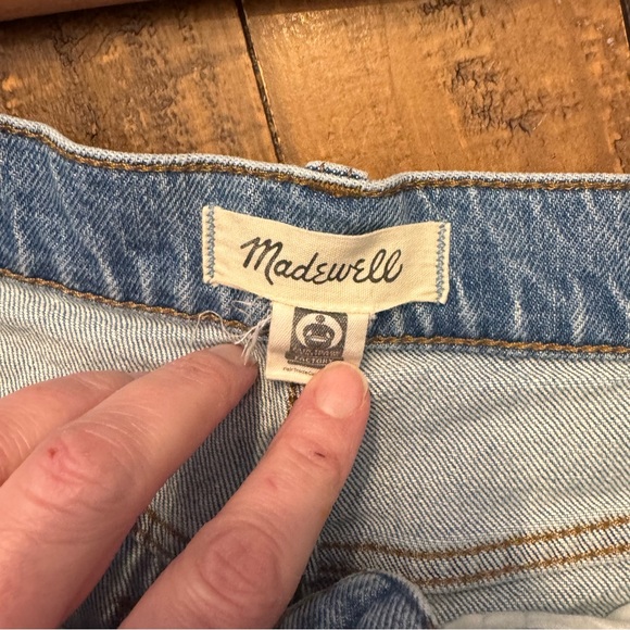 MADEWELL Perfect Vintage Ripped Jeans - Petite - Picture 8 of 8